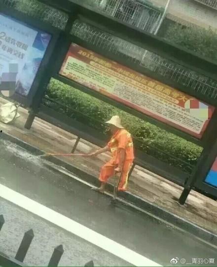 路上司机吃瓜,瓜田李下，谁主沉浮？